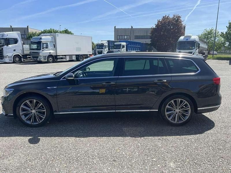 Usata VW Passat GTE 156 CV (114 kW) 2019 Station wagon