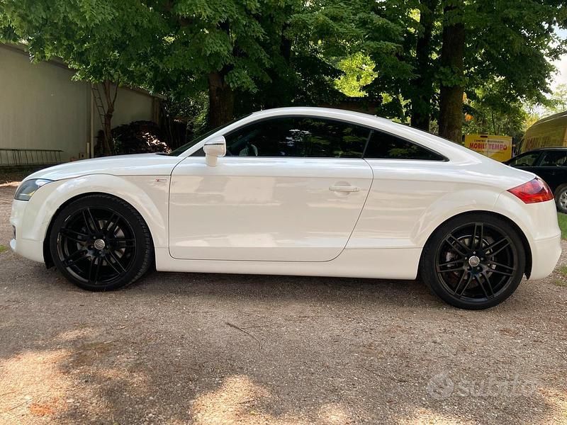 Usata 2008 Audi TT S-Line Coupé | 8000 € (Super prezzo) - Immagine 1/4