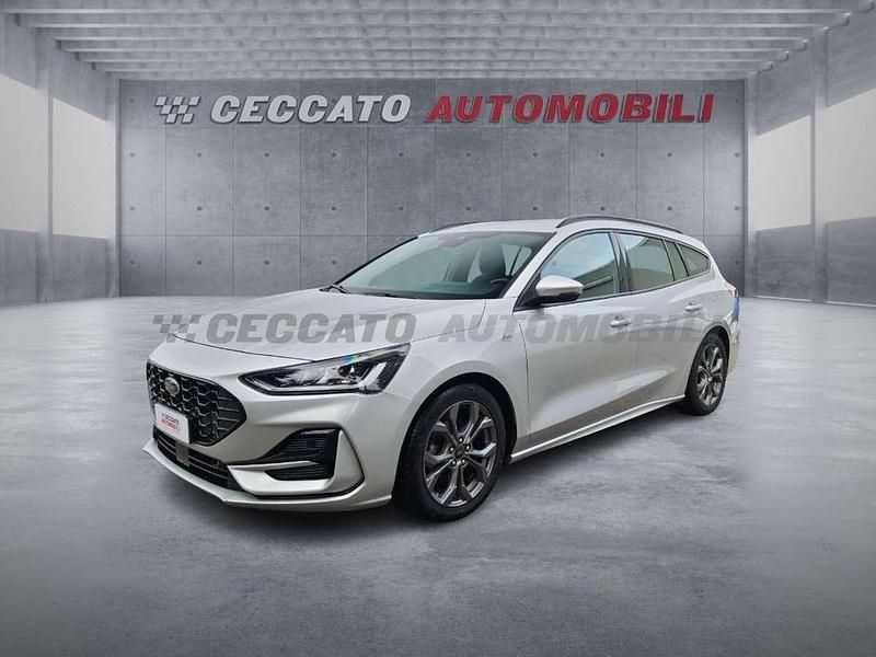 Argento Usata 2023 Ford Focus ST-Line Station wagon | 17.745 € (Buon prezzo) - Immagine 1/4