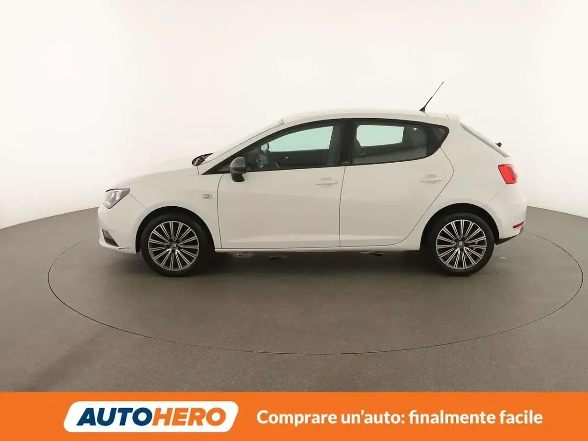 Usata Seat Ibiza CONNECT 95 CV (69 kW) 2016 Bianco Utilitaria