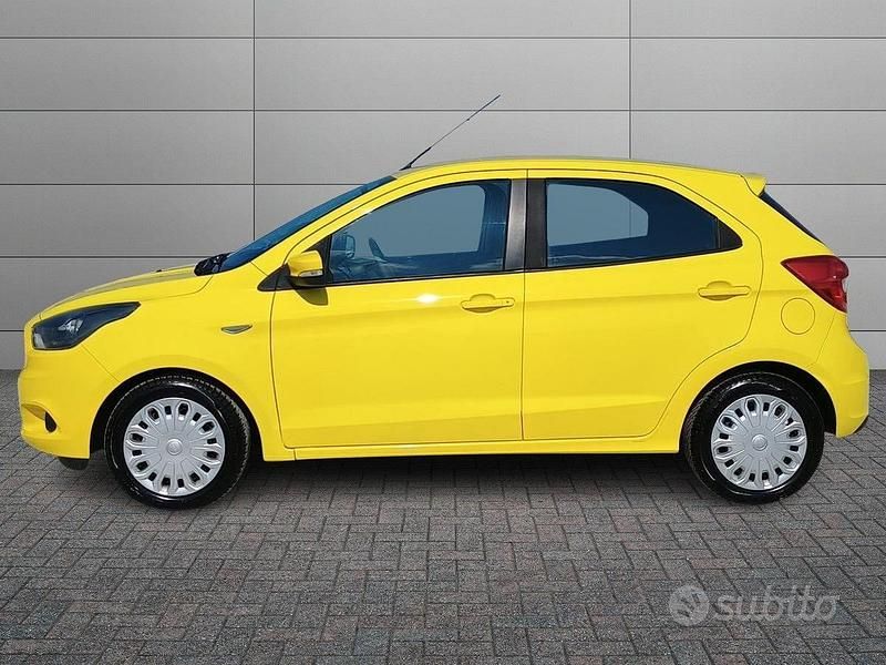 Usata Ford Ka 71 CV (52 kW) 2018 Giallo Berlina