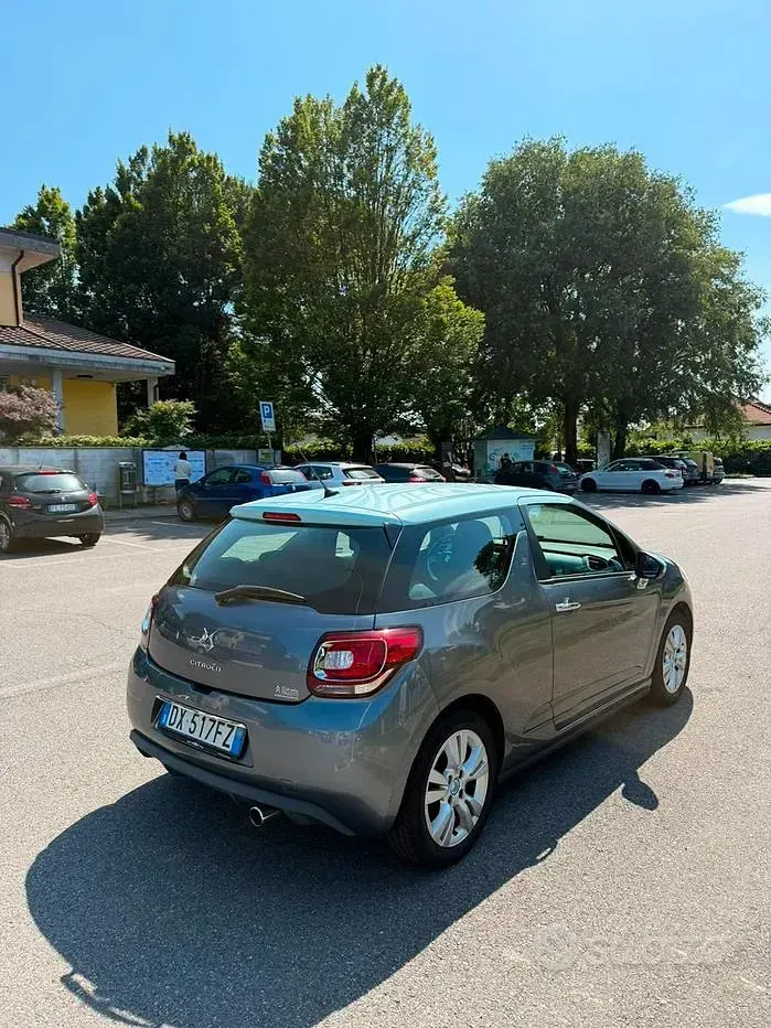 Usata Citroën DS3 95 CV (69 kW) 2010 Grigio Utilitaria