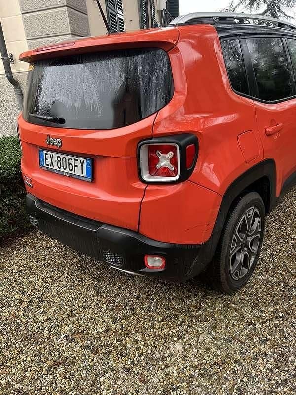 Usata Jeep Renegade Trailhawk 140 CV (102 kW) 2014 SUV