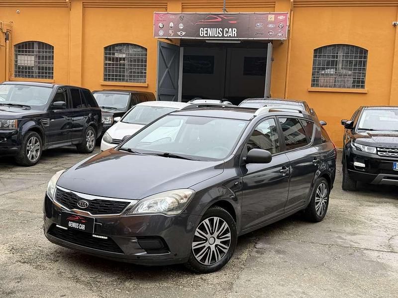 Usata Kia Ceed LX 90 CV (66 kW) 2010 Other Utilitaria