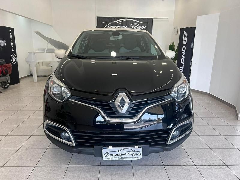 Usata Renault Captur Intens 90 CV (66 kW) 2017 Nero SUV