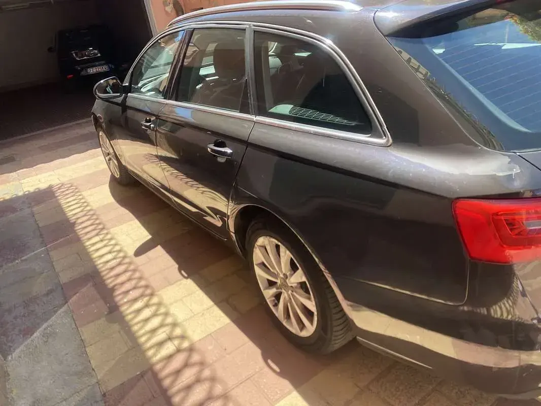 Usata Audi A6 177 CV (130 kW) 2011 Grigio Station wagon