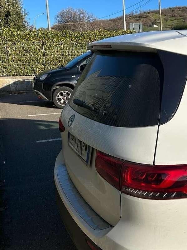 Usata Mercedes GLB200 Premium 150 CV (110 kW) 2020 Bianco SUV