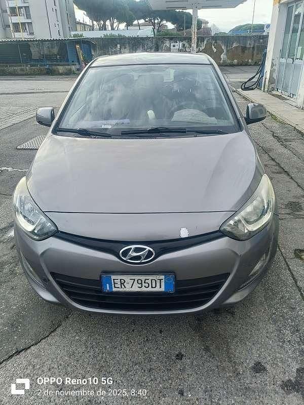 Usata Hyundai i20 Comfort 114 CV (83 kW) 2013 Berlina