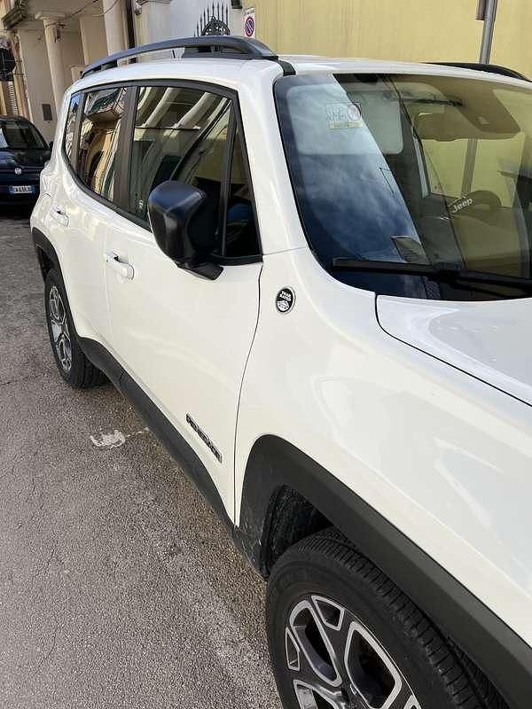 Usata Jeep Renegade 140 CV (102 kW) 2016 SUV