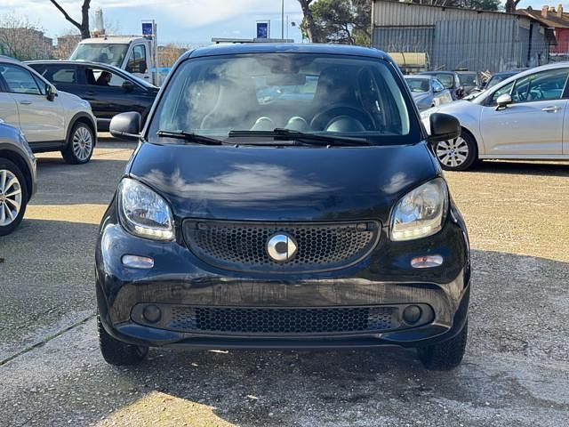 Usata Smart ForFour Passion 70 CV (51 kW) 2017 Nero Utilitaria