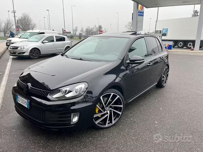 Usata VW Golf VI GTD 170 CV (125 kW) 2010 Nero Utilitaria