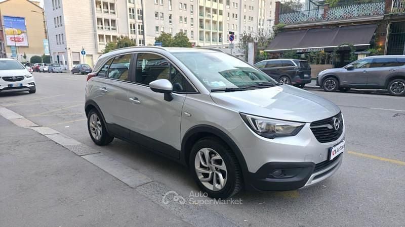 Usata Opel Crossland X Innovation 83 CV (61 kW) 2018 Grigio SUV