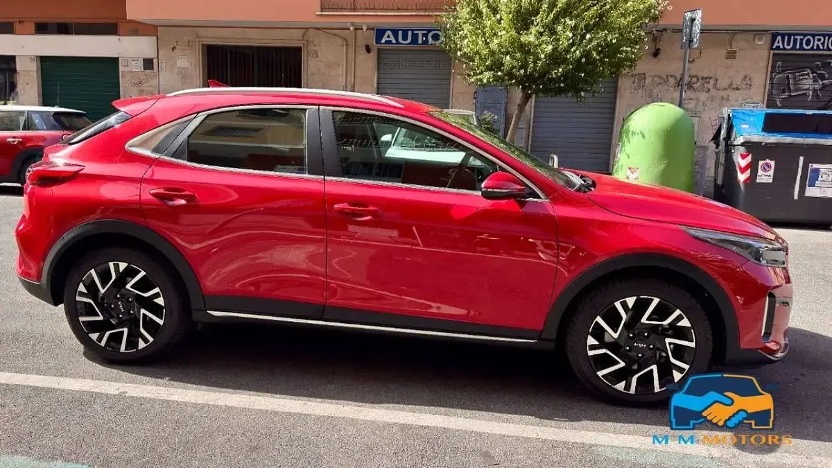 Usata Kia XCeed Style 136 CV (100 kW) 2023 Rosso SUV