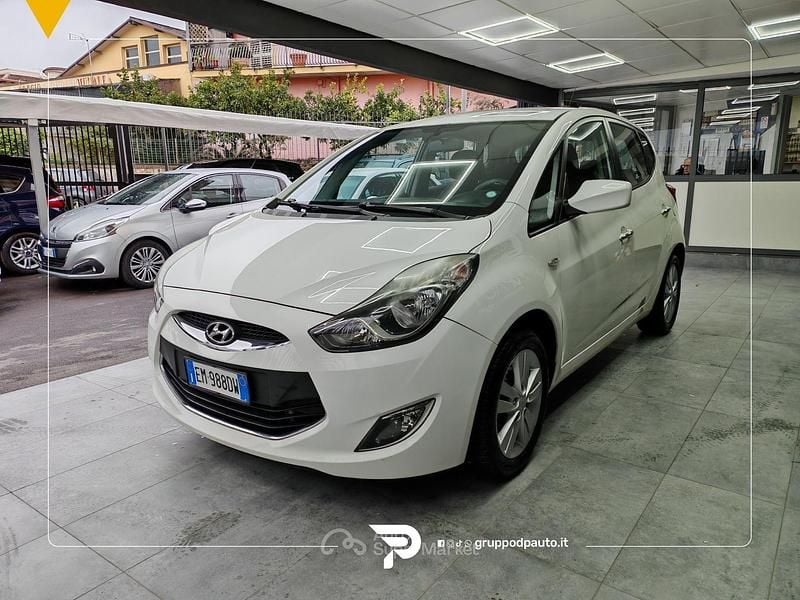Usata Hyundai ix20 Comfort 90 CV (66 kW) 2012 Bianco Utilitaria