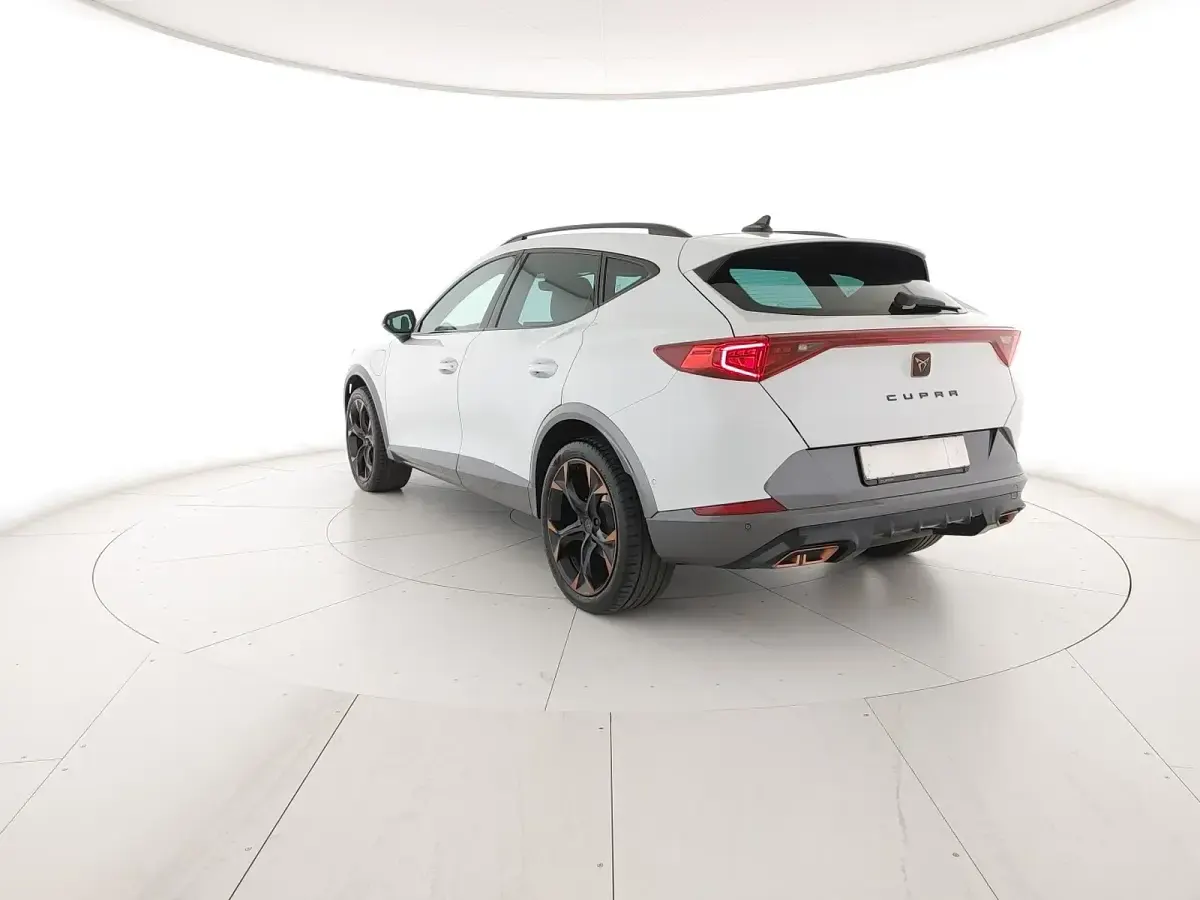 Usata Cupra Formentor 204 CV (150 kW) 2024 Bianco nevada SUV