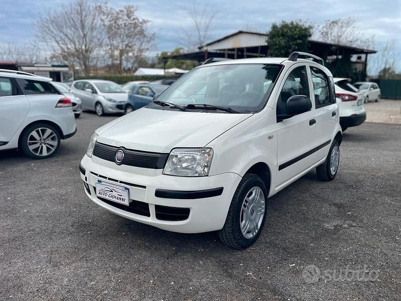 Usata Fiat Panda Active 69 CV (50 kW) 2011 Bianco Berlina