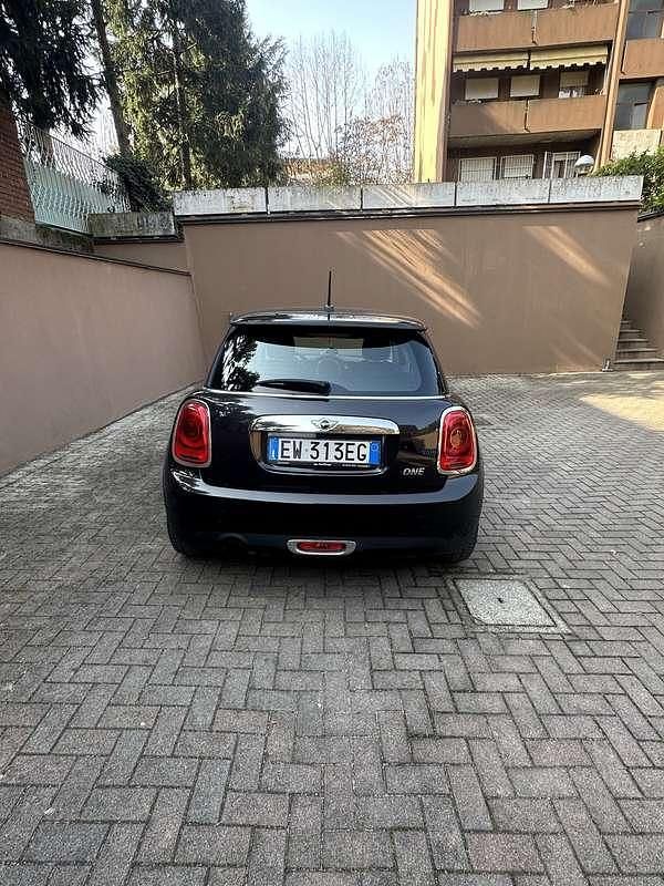 Usata Mini ONE 75 CV (55 kW) 2014 Utilitaria