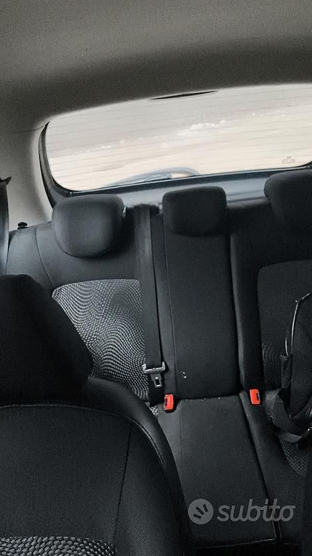 Usata Hyundai i10 2013 Grigio Utilitaria