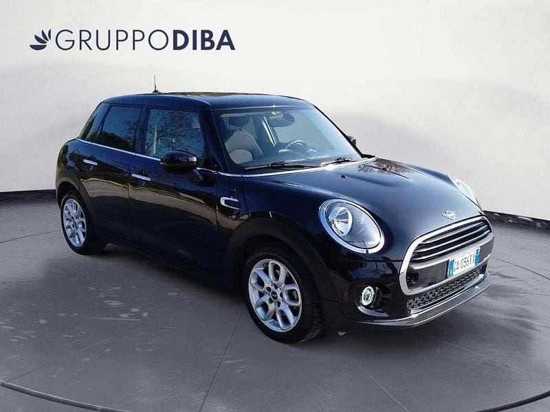 Usata Mini ONE 75 CV (55 kW) 2020 Nero Utilitaria