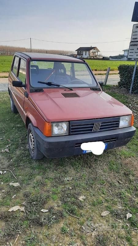 Rosso Usata 2001 Fiat Panda Due volumi | 1000 € (Super prezzo) - Immagine 1/2