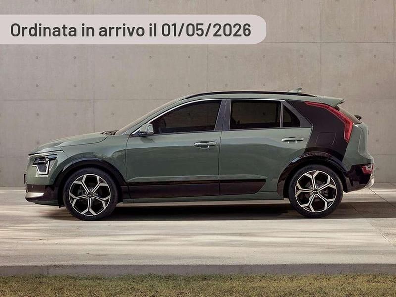 Argento pastello Usata 2023 Kia Niro SUV | 28.340 € (Ottimo prezzo) - Immagine 1/1