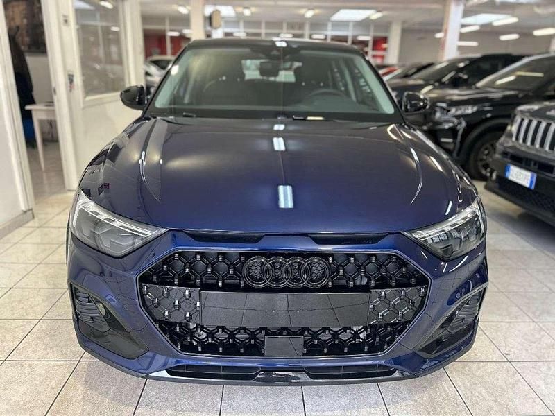 Nuova Audi A1 Ambiente 116 CV (85 kW) 2026 Blu SUV