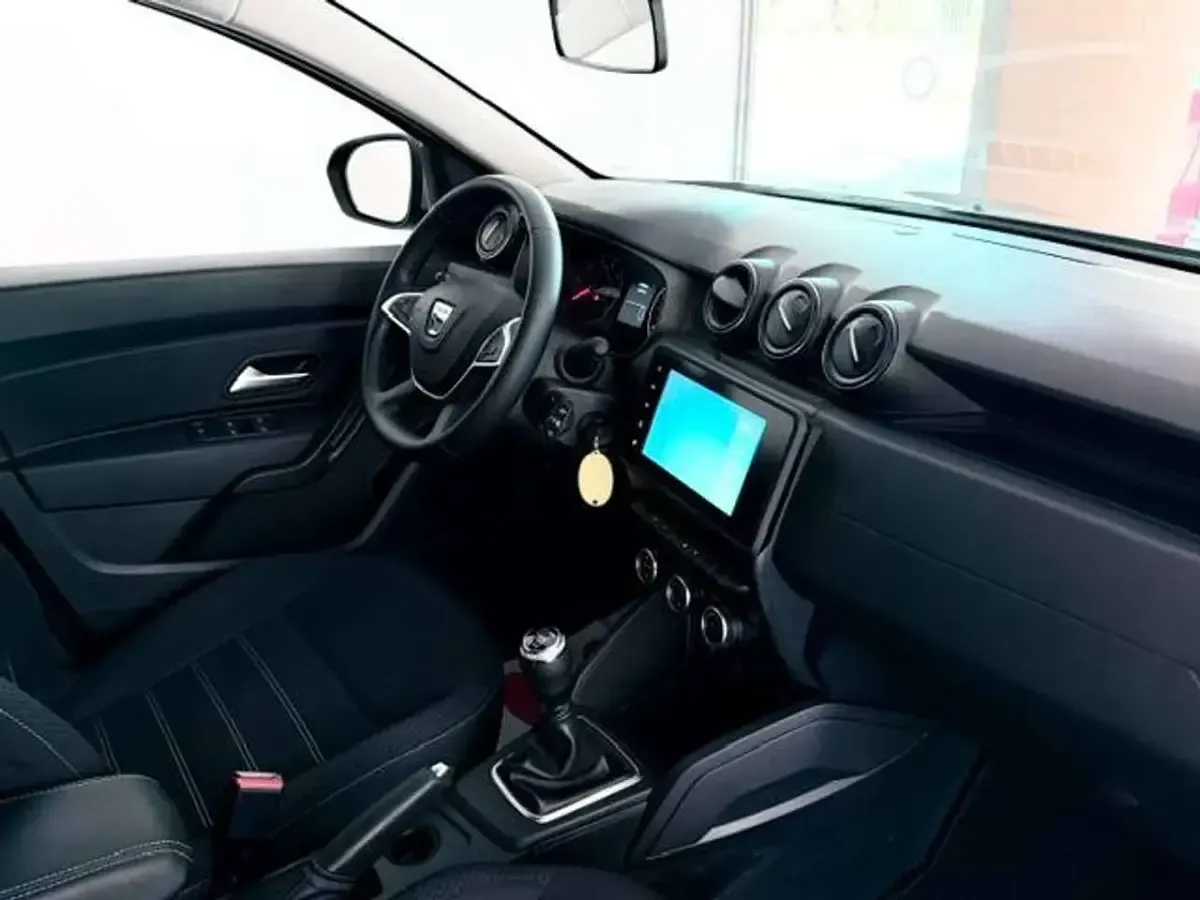 Usata Dacia Duster Comfort 101 CV (74 kW) 2022 Grigio SUV