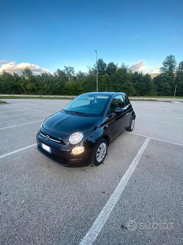 Nero Usata 2019 Fiat 500 Due volumi | 9400 € - Immagine 1/4