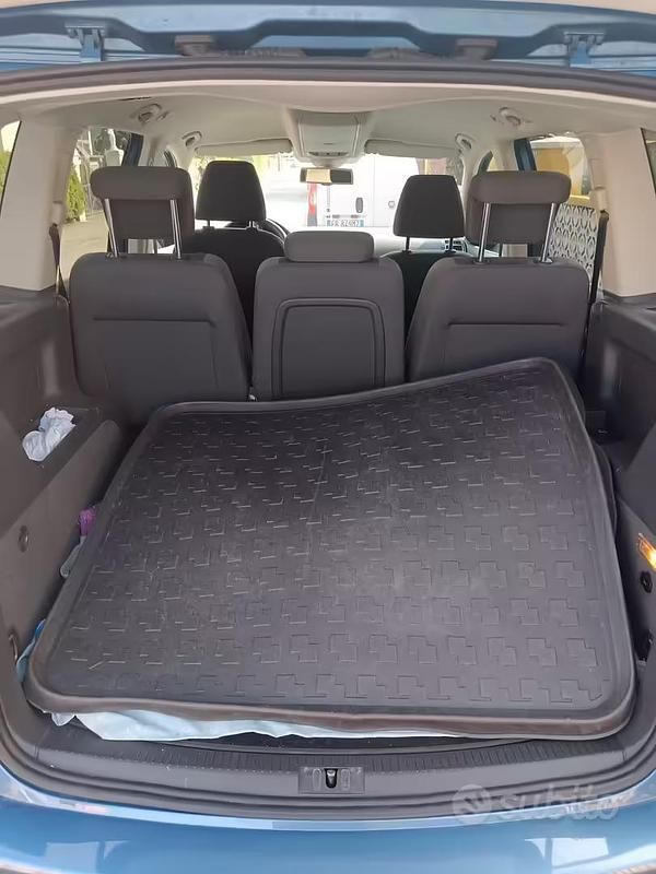 Usata VW Touran 150 CV (110 kW) 2012 Monovolume