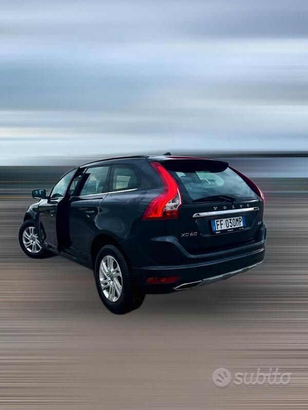 Usata Volvo XC60 150 CV (110 kW) 2016 SUV