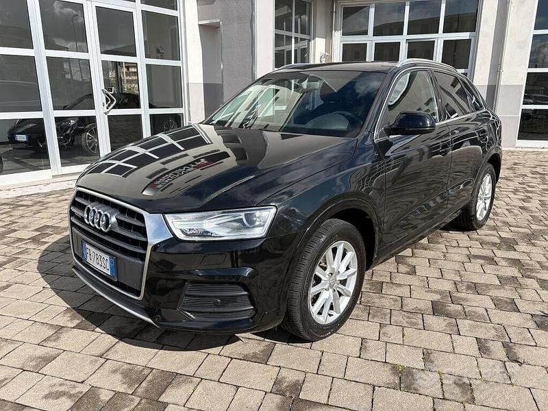 Usata Audi Q3 Business 150 CV (110 kW) 2015 Nero SUV