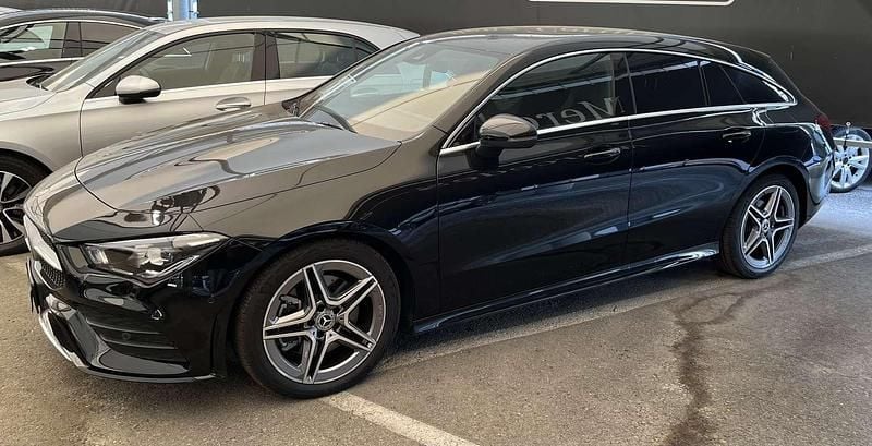 Usata Mercedes CLA200 Shooting Brake AMG Line Premium 150 CV (110 kW) 2023 Station wagon