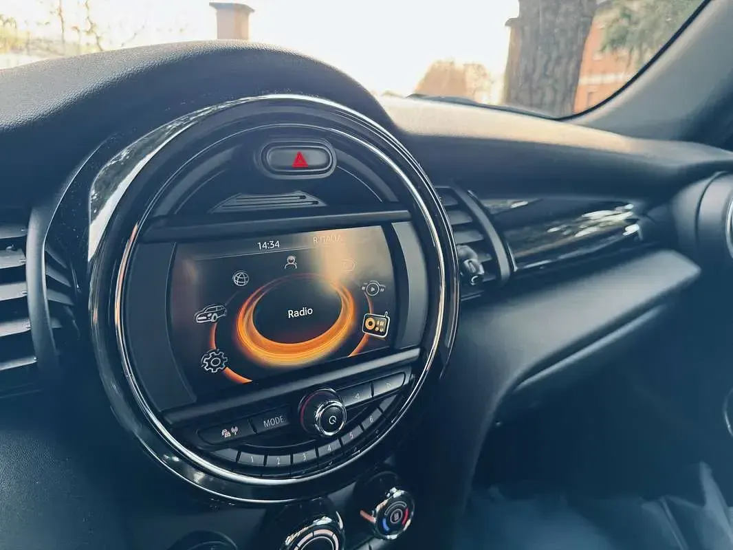 Usata Mini One Cabriolet 102 CV (75 kW) 2017 Cabrio