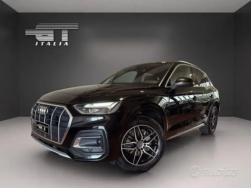 Usata Audi Q5 Advanced 204 CV (150 kW) 2021 Nero SUV