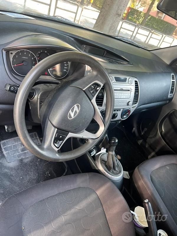 Usata Hyundai i20 2009 Grigio Utilitaria