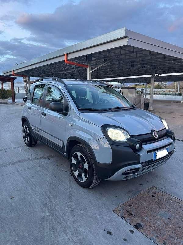 Usata Fiat Panda Cross Cross 95 CV (69 kW) 2017 Utilitaria