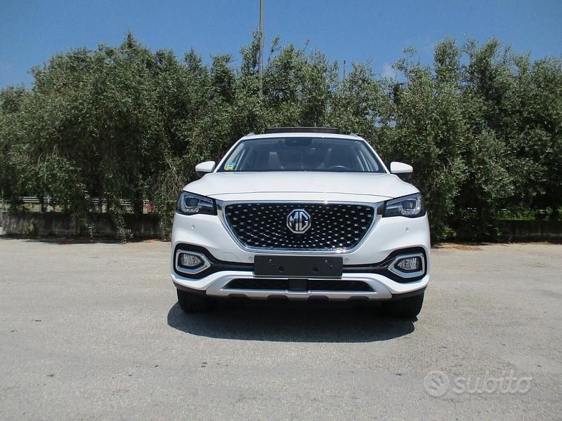 Usata MG EHS Luxury 162 CV (119 kW) 2022 Metallo SUV