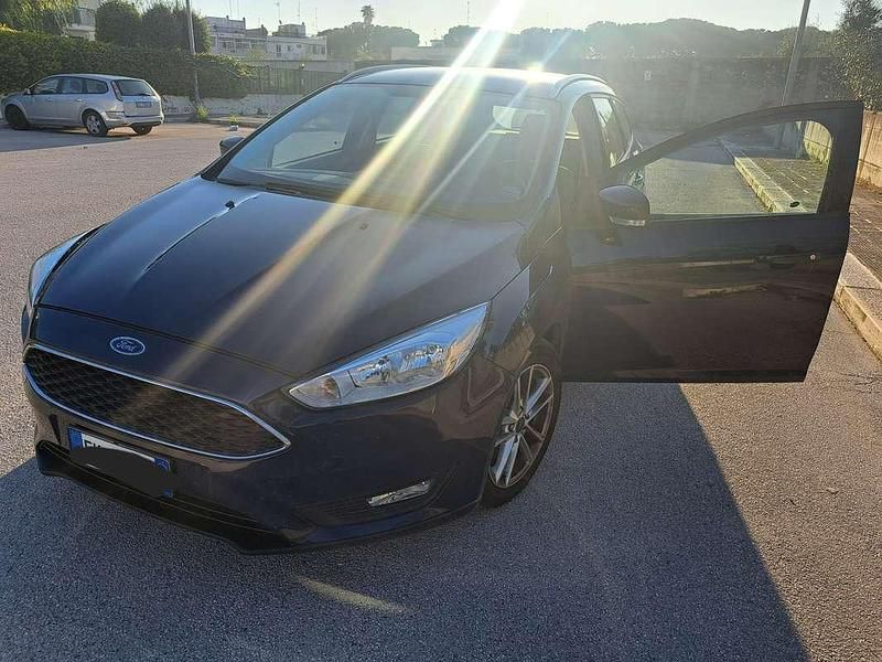 Usata Ford Focus S 95 CV (69 kW) 2017 Blu/azzurro Station wagon