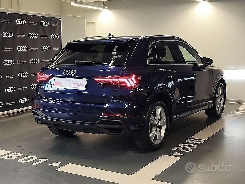 Usata Audi Q3 S-Line 150 CV (110 kW) 2024 Blu navarra metallizzato SUV