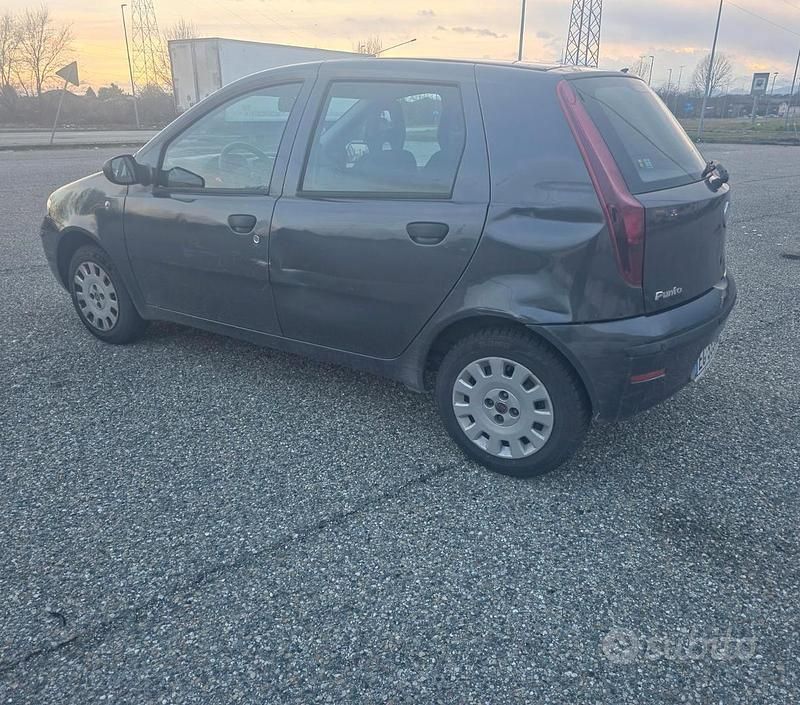 Usata Fiat Punto 2011 Utilitaria