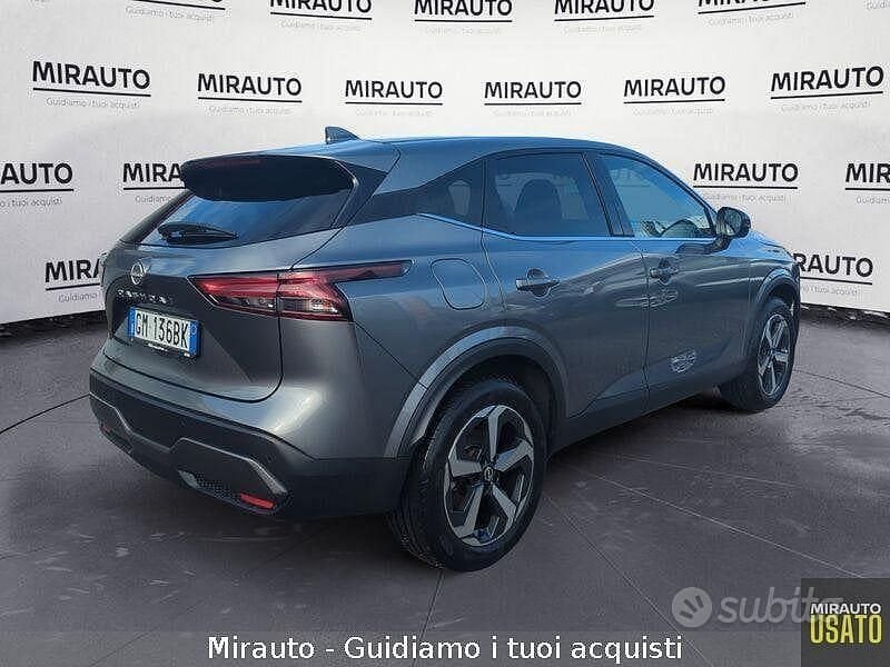Usata Nissan Qashqai N-Connecta 140 CV (102 kW) 2022 Grigio SUV
