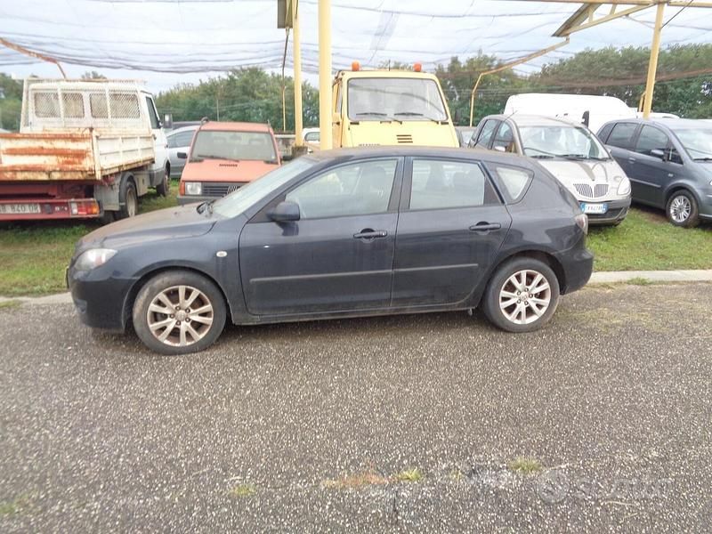 Usata Mazda 3 Active 90 CV (66 kW) 2008 Nero Berlina