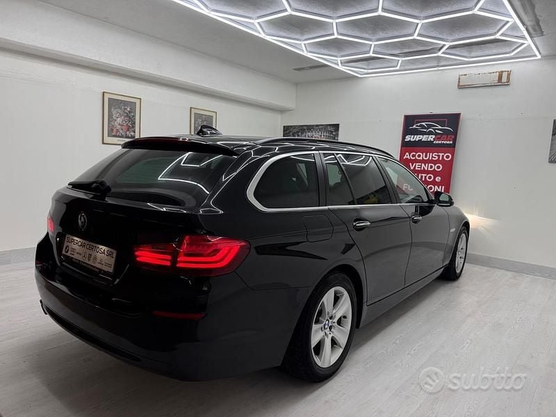 Usata BMW 520 Luxury Line 190 CV (139 kW) 2015 Nero Berlina