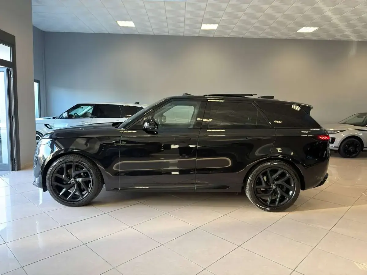 Usata Land Rover Range Rover Sport SE Dynamic 249 CV (183 kW) 2024 Other SUV