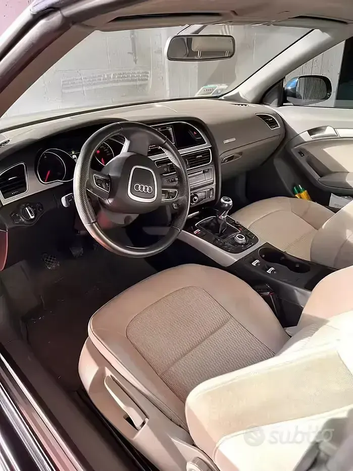 Usata Audi A5 Cabriolet 170 CV (125 kW) 2011 Blu Cabrio