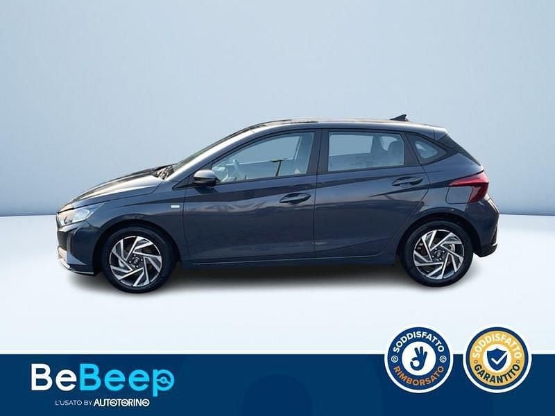 Gebraucht Hyundai i20 100 PS (73 kW) 2024 Grau Van / Kleinbus