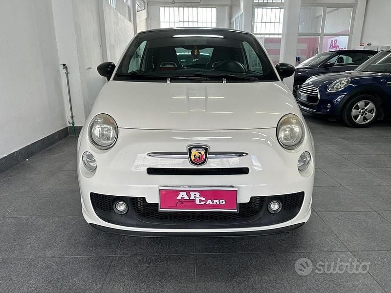Usata Abarth 500 135 CV (99 kW) 2010 Bianco Berlina