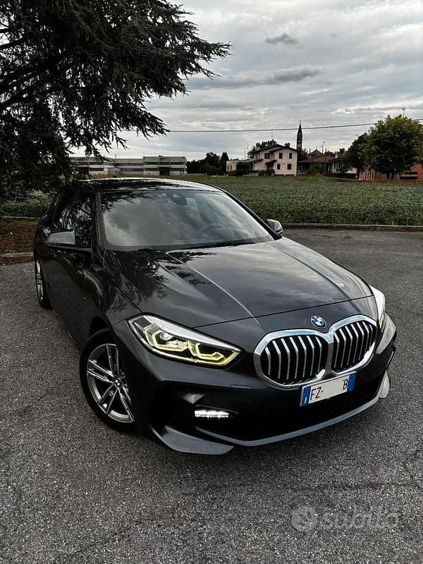 Usata BMW 116 M Sport 116 CV (85 kW) 2019 Grigio Utilitaria