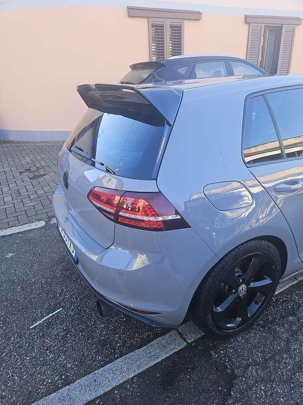 Usata VW Golf VII GTI 220 CV (161 kW) 2015 Berlina