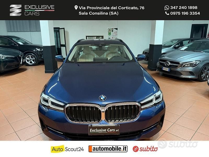 Usata BMW 530e Luxury Line 184 CV (135 kW) 2021 Blu Station wagon